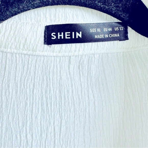 SHEIN Women’s Sz XL/12 White Solid Button Down Long Sleeve Crop Shirt - Picture 3 of 7